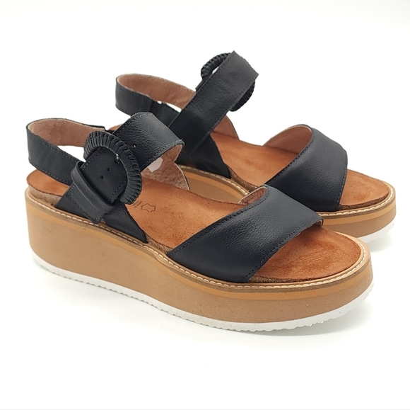 NAOT Crepe Black Soft Leather Platform Chunky Sandal Women's Size 7 - Picture 5 of 12